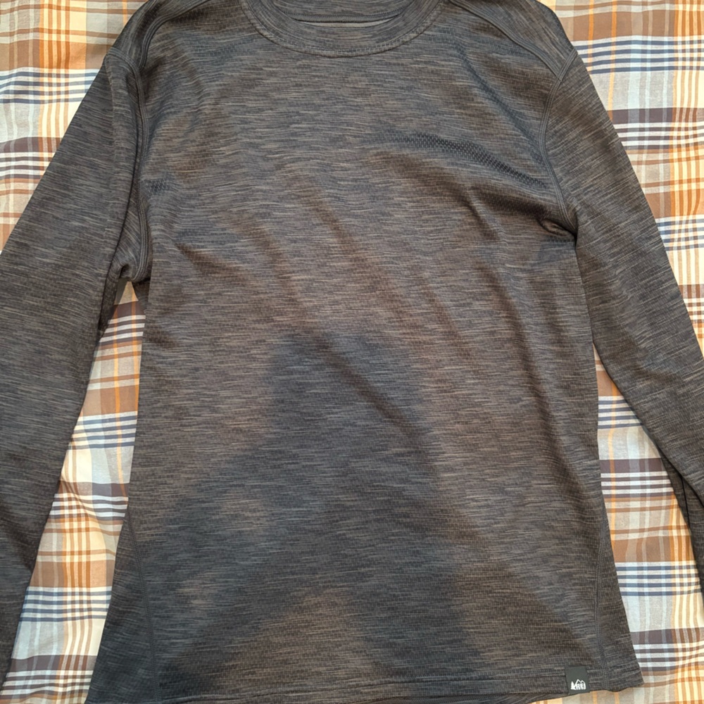 REI thermal long sleeve